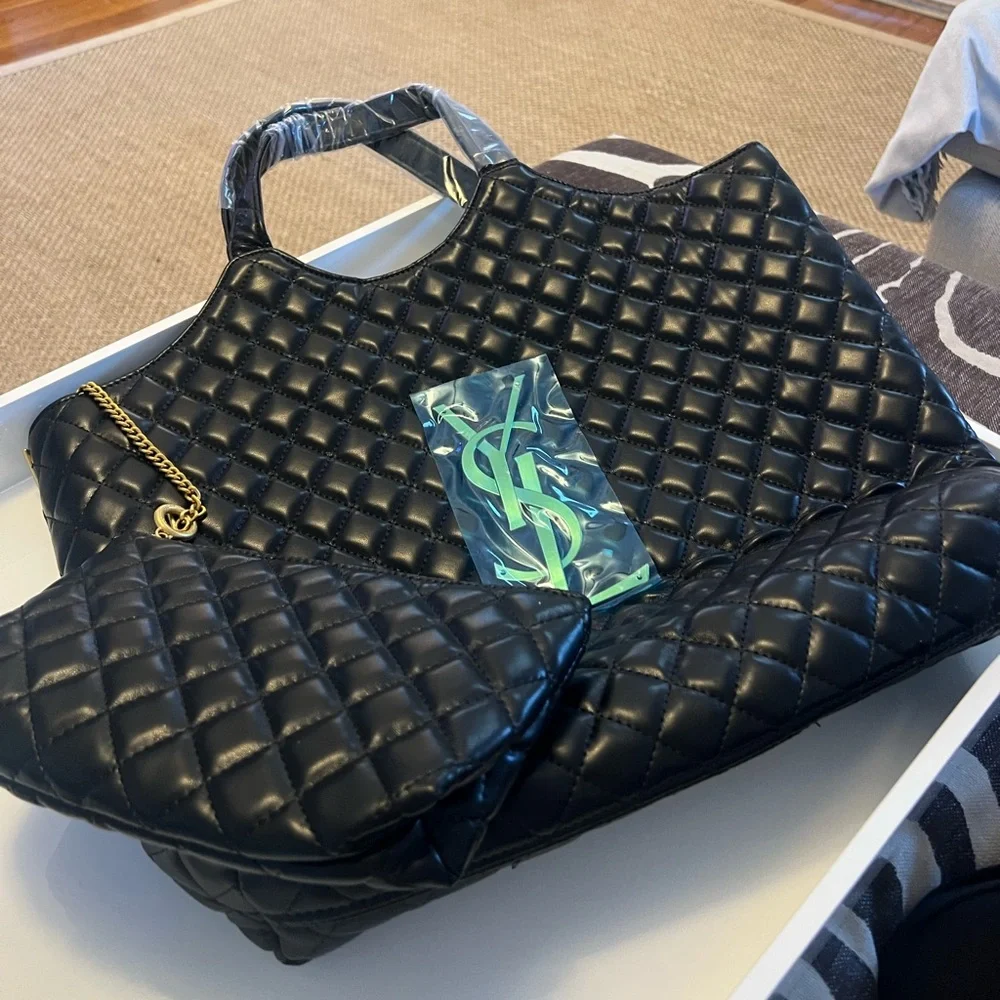 Designer Quilted Bag - Picture 3 of 6
